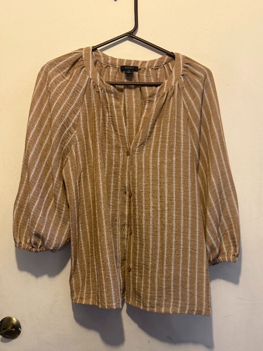 Halogen Long Sleeve Blouse Beige size Medium (007)